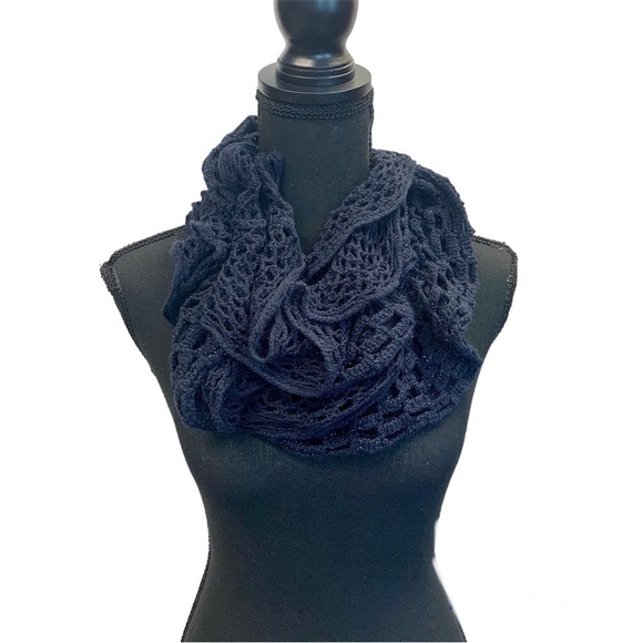 Navy blue bright blue nude pink ruffled infinity scarf bundle - Picture 3 of 12